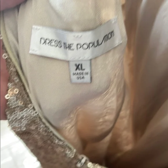 Dress the Population Shimmering Sequin Maxi Dress in Gold - Picture 6 of 11